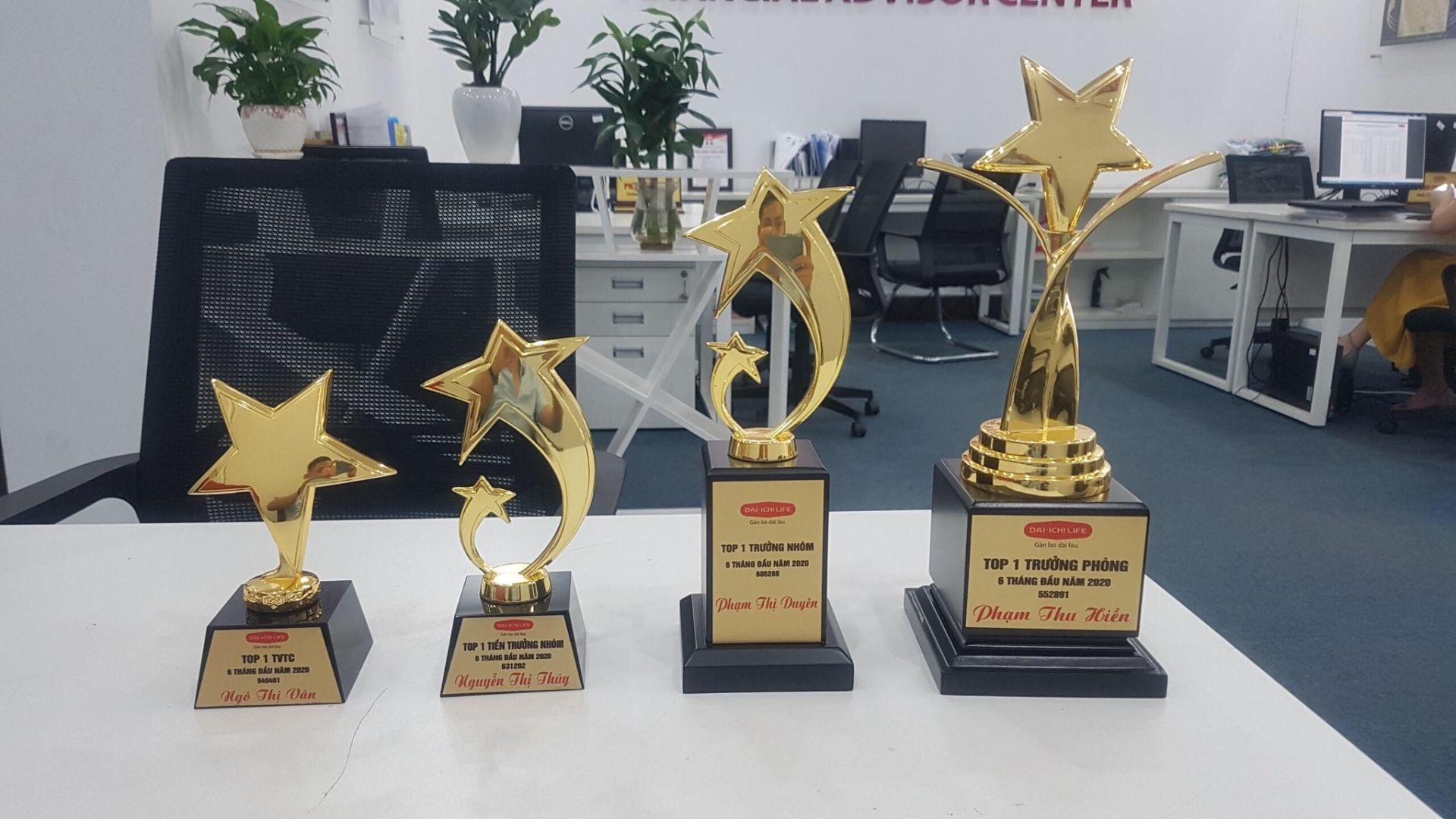 Quà tặng sự kiện ấn tượng