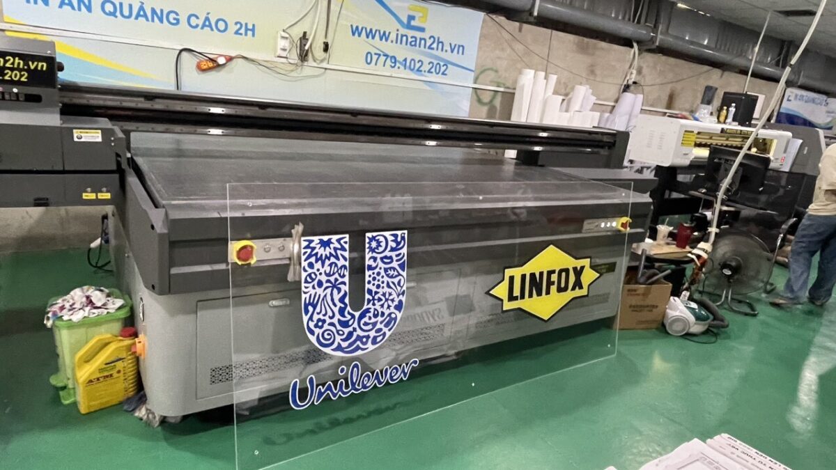 Đầu tư máy móc, thiết bị hiện đại